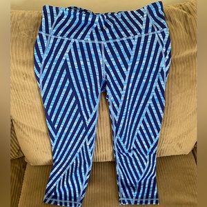 GapFit Cropped Leggings